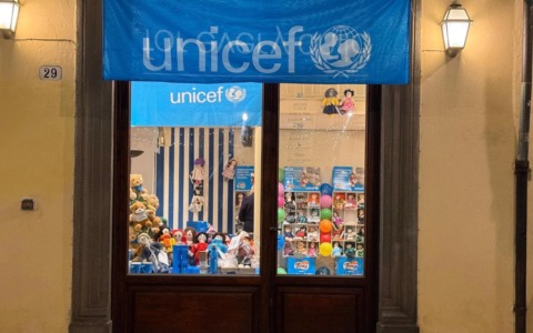 L’Unicef celebra il Natale a Lucca con Pigotte e regali solidali