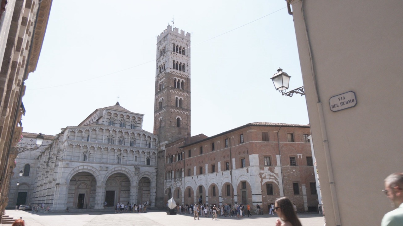 Piazza San Francesco accoglie il presepe e la zampognata per il “Cantiere di Natale”