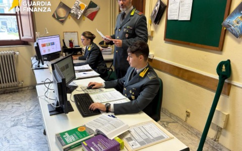 Sequestrati 8 immobili a imprenditori della nautica