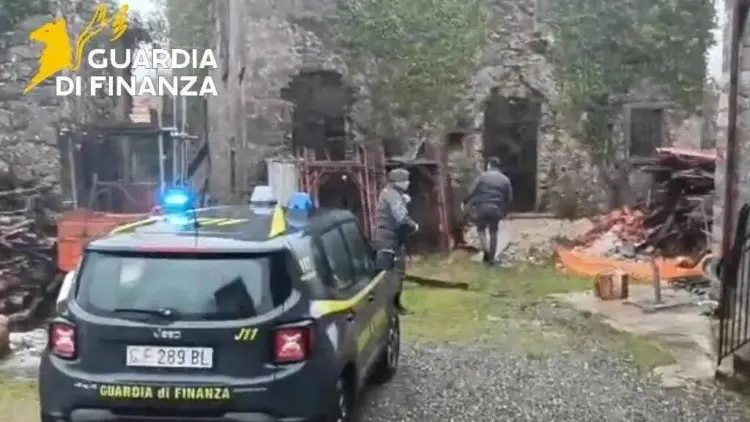 Lucca, scoperta frode sul superbonus edilizio: 5 indagati e sequestri per 10 milioni