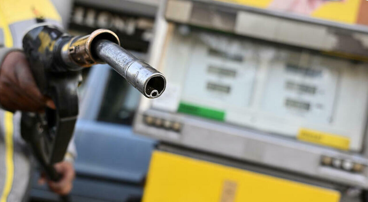 Viareggio, multa record per un distributore di benzina